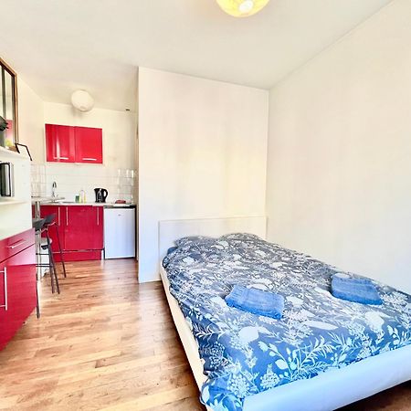 Apartamento Le Philadelphie A 2 Min De La Gare De Poitiers Exterior foto